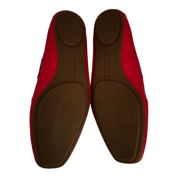 Talbots‎ Bold Red Leather Slip-Ons with Chain Detail - Picture 4 of 9